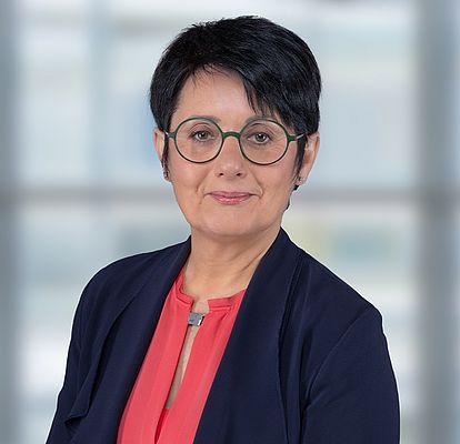 Portrait Elvira Schneider Das Bild zeigt ein Portrait von Elvira Schneider.